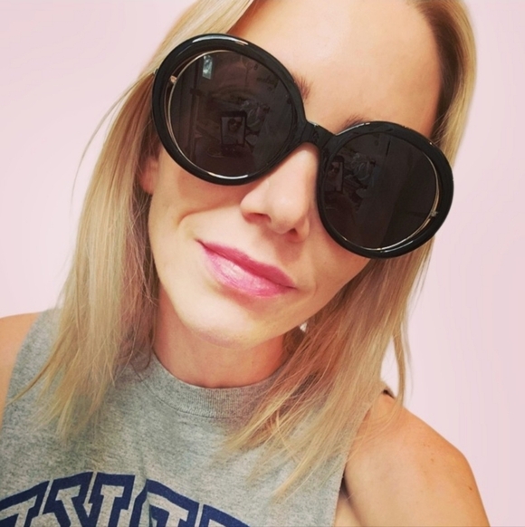 Alexander McQueen Black Oval Sunglasses - 54mm main image 10